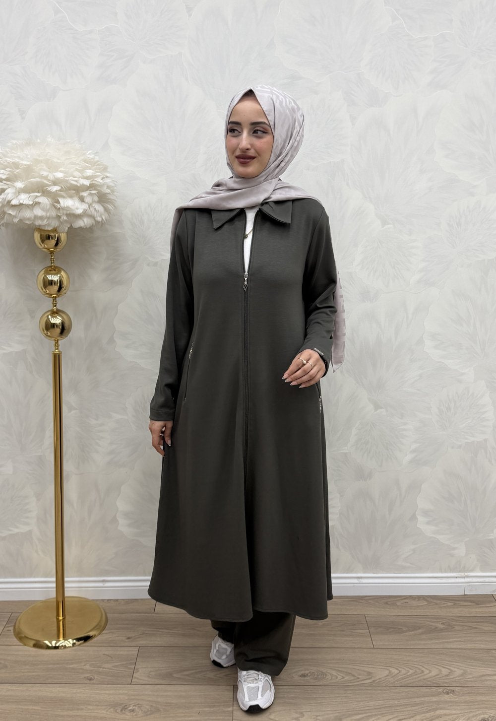 Leyla Takım Haki